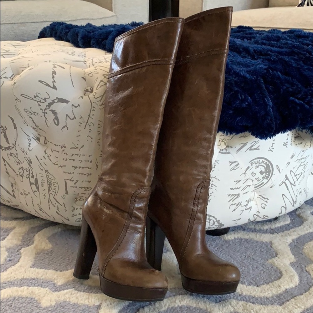 Prada brown antique leather boots size 37.5